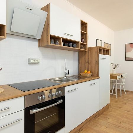 Double Oak Apartment Fiume Esterno foto